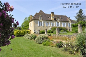 demeure à la vente -   24200  SARLAT LA CANEDA, surface 25000 m2 vente demeure - UBI439665824